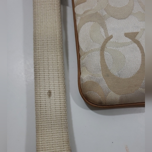 Coach Swing Pack Yellow Canvas Leather Messenger Crossbody Purse #41256 - Picture 5 of 10